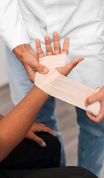 Personal injury lawyer Rogers AR helping injured clients