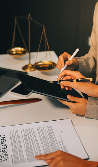 Civil-Litigation-Attorney-4